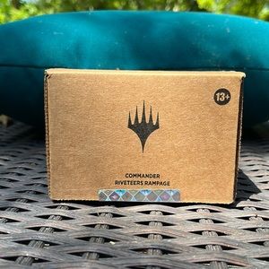 Magic the gathering NEW unopened box commander Riveteers rampage
